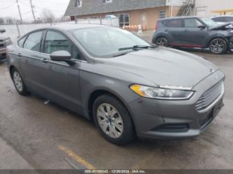 FORD FUSION S