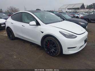 TESLA MODEL Y PERFORMANCE DUAL MOTOR ALL-WHEEL DRIVE