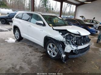 TOYOTA HIGHLANDER LIMITED PLATINUM V6