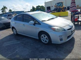 TOYOTA PRIUS IV