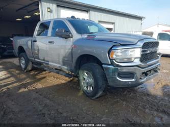 RAM 2500 TRADESMAN 4X4 6 4 BOX