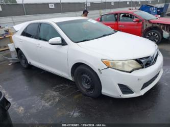 TOYOTA CAMRY LE