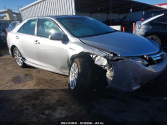 TOYOTA CAMRY HYBRID XLE