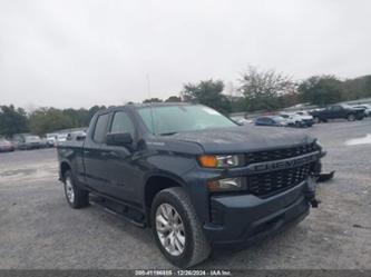 CHEVROLET SILVERADO 1500 4WD DOUBLE CAB STANDARD BED CUSTOM