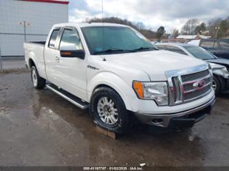 FORD F-150 LARIAT