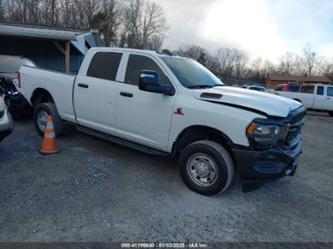 RAM 2500 TRADESMAN 4X4 6 4 BOX