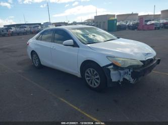 TOYOTA CAMRY LE