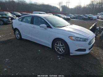 FORD FUSION SE