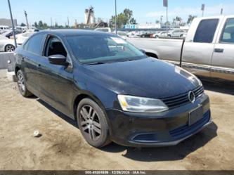 VOLKSWAGEN JETTA 2.0L S