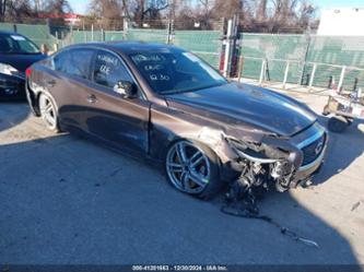 INFINITI Q50 SPORT