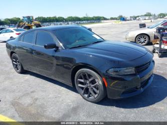 DODGE CHARGER SXT RWD