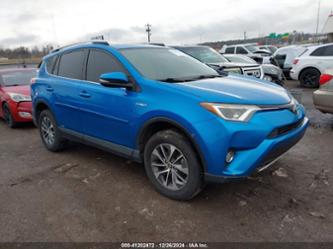 TOYOTA RAV4 HYBRID XLE