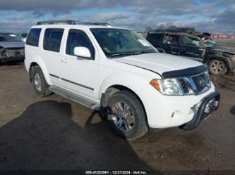 NISSAN PATHFINDER SILVER