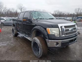 FORD F-150 LARIAT