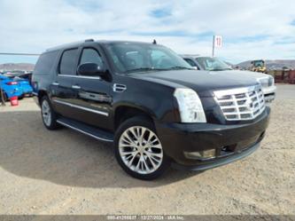 CADILLAC ESCALADE LUXURY