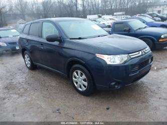 MITSUBISHI OUTLANDER ES