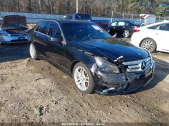 MERCEDES-BENZ C-CLASS LUXURY/SPORT