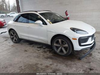 PORSCHE MACAN T