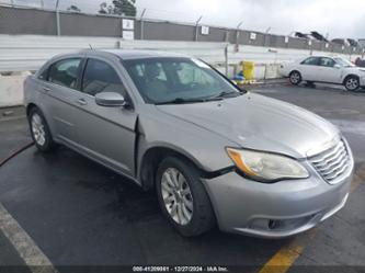 CHRYSLER 200 TOURING