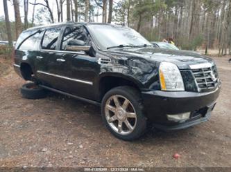 CADILLAC ESCALADE ESV LUXURY