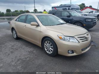 TOYOTA CAMRY XLE