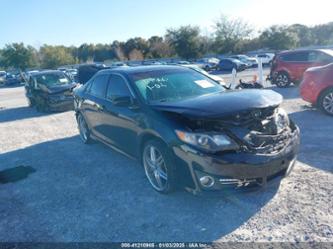 TOYOTA CAMRY SE