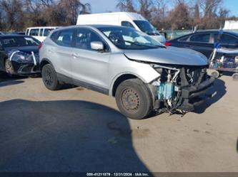 NISSAN ROGUE SPORT S