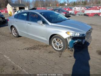 FORD FUSION HYBRID TITANIUM