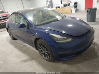 TESLA MODEL 3 LONG RANGE DUAL MOTOR ALL-WHEEL DRIVE