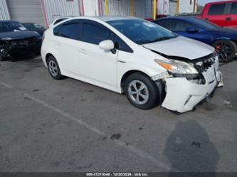 TOYOTA PRIUS FOUR