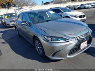 LEXUS ES 300H