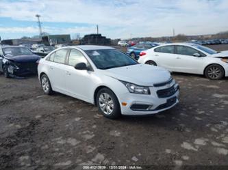 CHEVROLET CRUZE LS AUTO