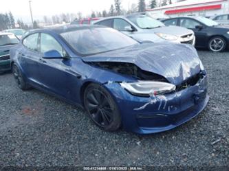 TESLA MODEL S DUAL MOTOR ALL-WHEEL DRIVE