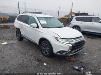 MITSUBISHI OUTLANDER SE 2.4