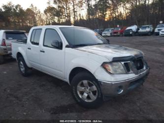 NISSAN FRONTIER SV