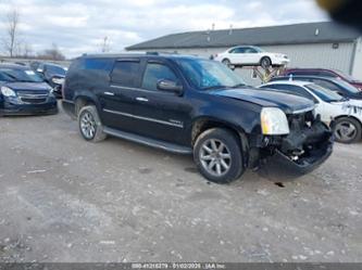 GMC YUKON DENALI