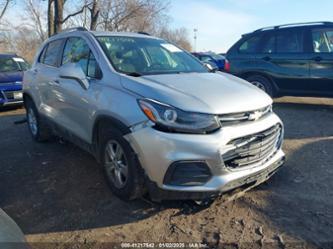 CHEVROLET TRAX FWD LT