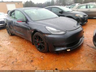 TESLA MODEL 3 LONG RANGE DUAL MOTOR ALL-WHEEL DRIVE