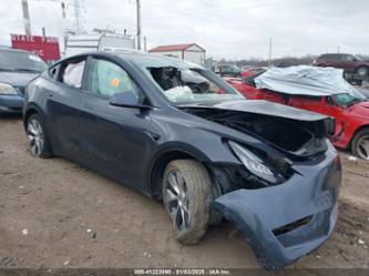 TESLA MODEL Y LONG RANGE DUAL MOTOR ALL-WHEEL DRIVE