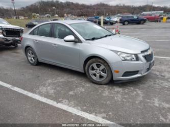 CHEVROLET CRUZE 1LT AUTO