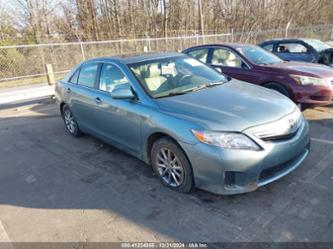 TOYOTA CAMRY HYBRID