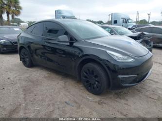 TESLA MODEL Y AWD/LONG RANGE DUAL MOTOR ALL-WHEEL DRIVE