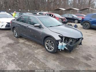 TOYOTA CAMRY SE