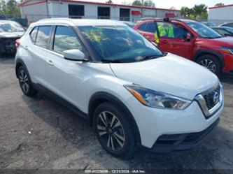 NISSAN KICKS SV XTRONIC CVT