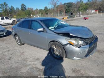 TOYOTA CAMRY SE