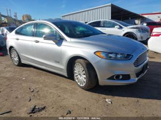 FORD FUSION SE LUXURY