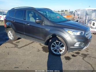 FORD ESCAPE SE