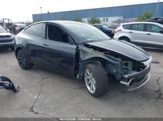 TESLA MODEL Y LONG RANGE DUAL MOTOR ALL-WHEEL DRIVE/RWD