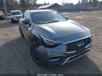 INFINITI QX30 PREMIUM