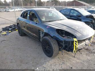 PORSCHE MACAN GTS